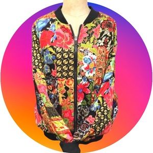 Urban Outfitters "Silence + Noise" Eve Patch Printed
Bomber Jacket Reversible- S